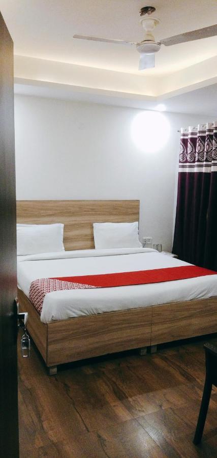 Hotel Golden Bliss At New Delhi Airport Kültér fotó
